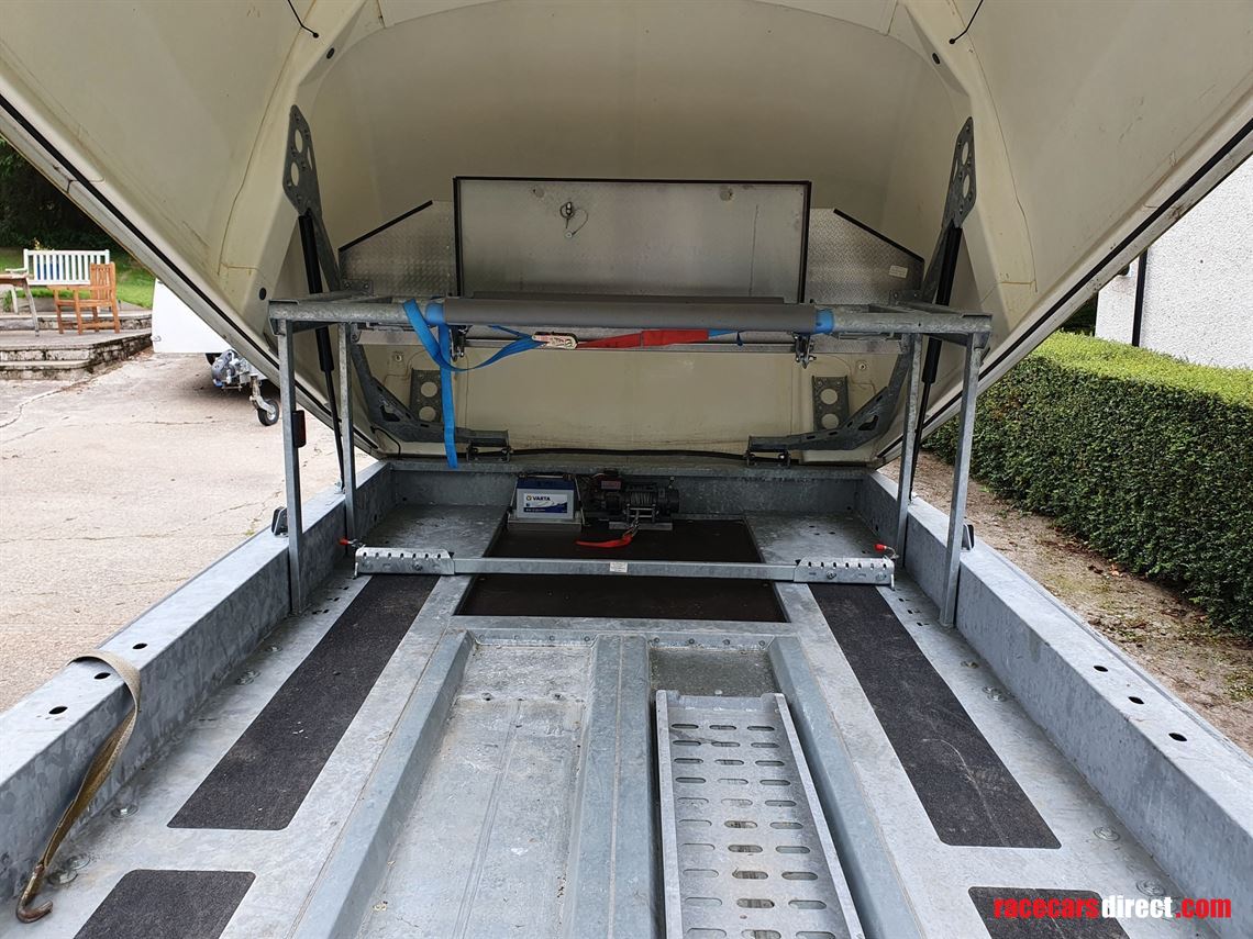 brian-james-rs2-trailer