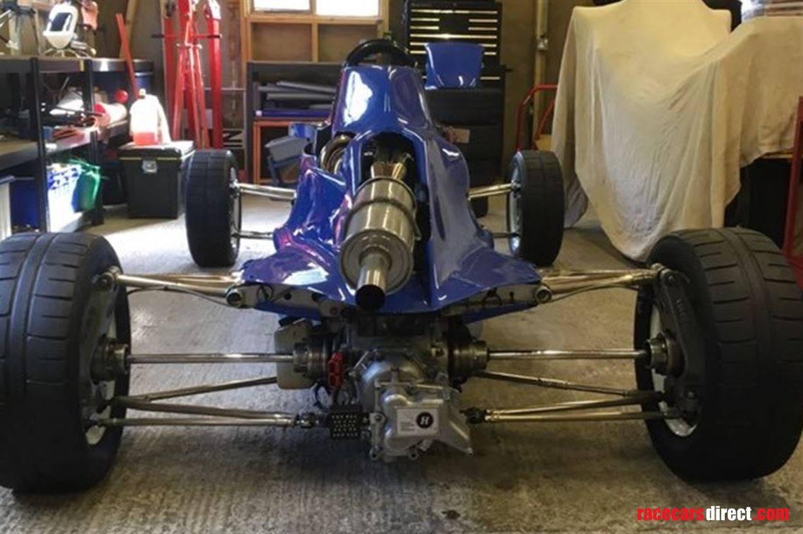 van-diemen-rf85-ff-1600