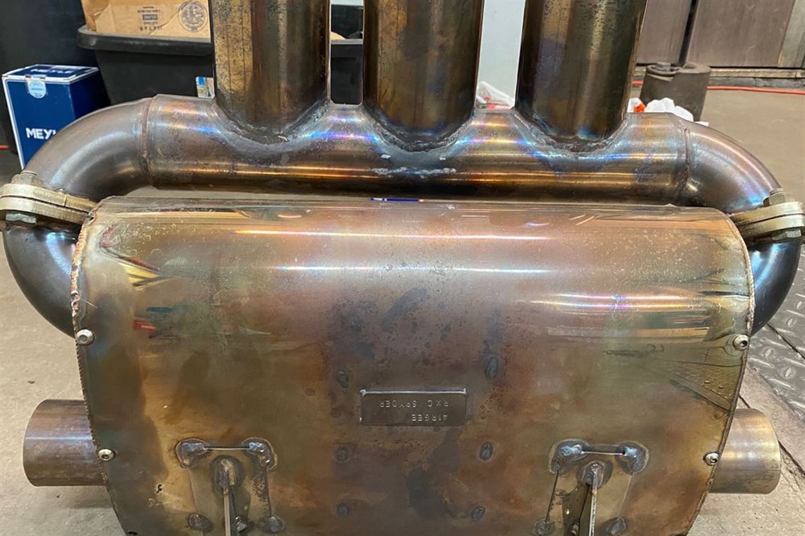 radical-rxc-silent-exhaust