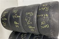 set-of-used-pirelli-dhe-amg-gt3-only-42km