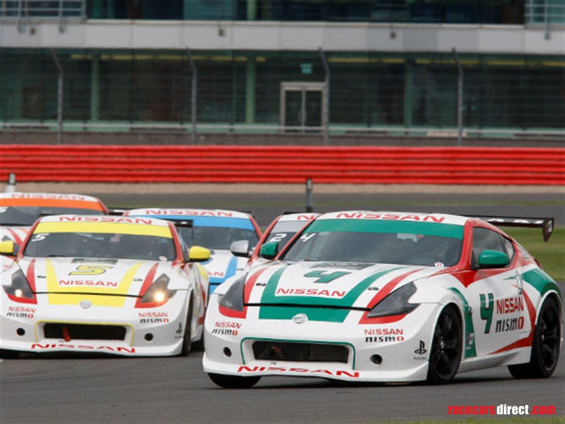 nissan-playstation-370z-academy-car