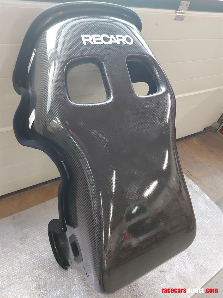 Racecarsdirect.com - RECARO Carbon Seat