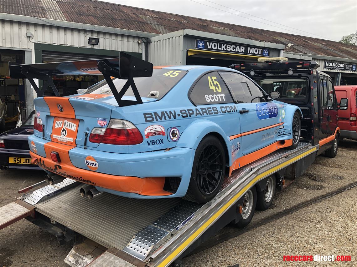 bmw-e46-wide-bodied-m3-in-gulf-racing-colours