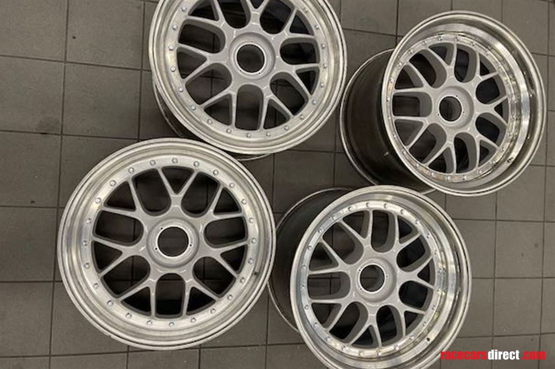 porsche-9971-wheel-set