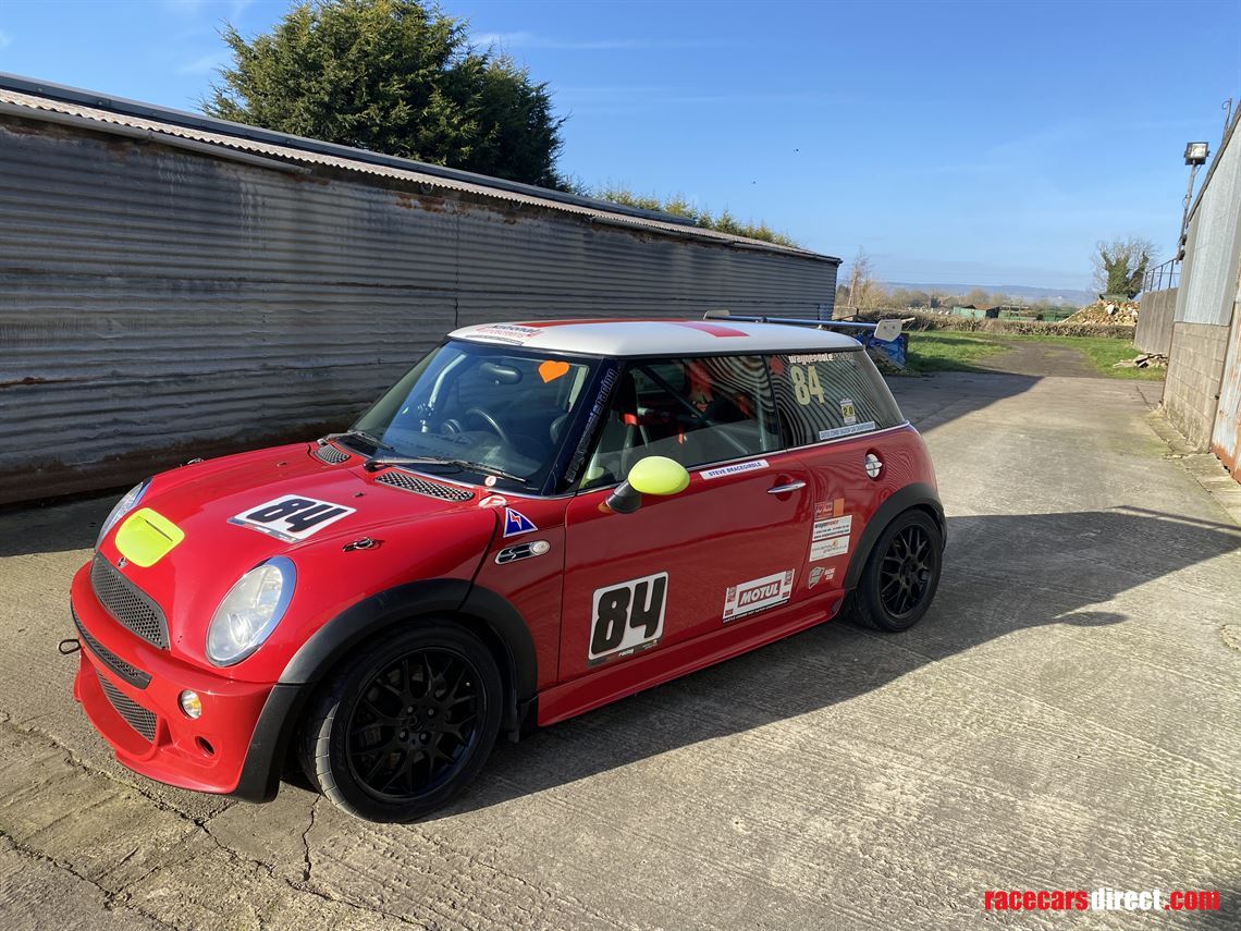Racecarsdirect.com - Mini R53 Cooper S