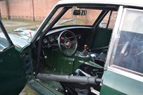 1969-mgb-gt-v8-35l-210-bhp