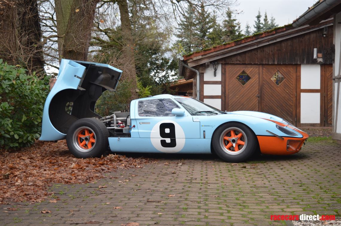 1967-ford-gt40-mk1