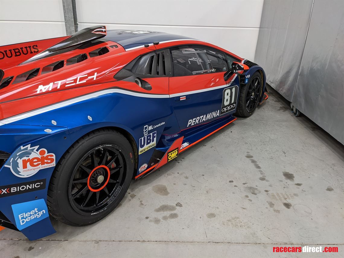 lamborghini-huracan-super-trofeo-evo