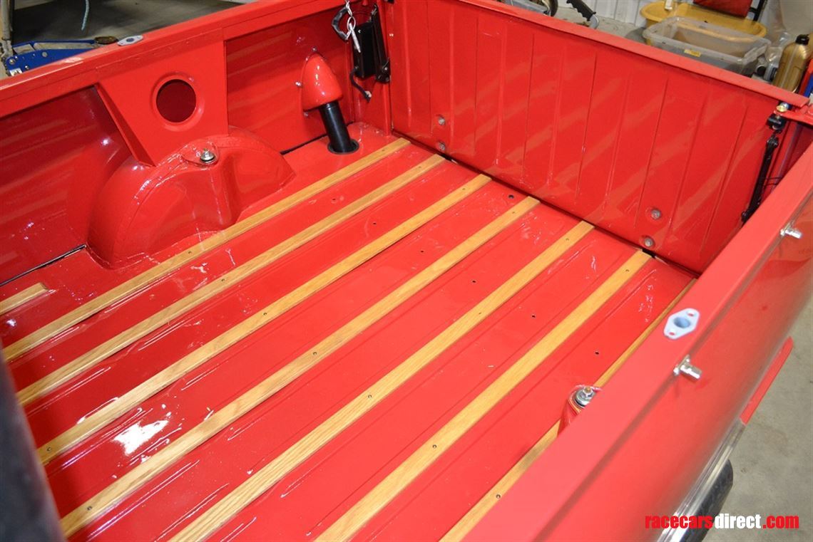 Racecarsdirect.com - BMC Mini Pick Up 1967.