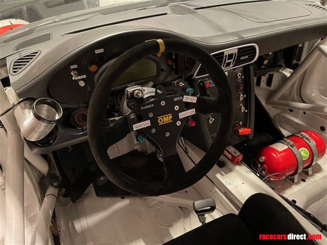 porsche-gt3r-replica-wengine-damage