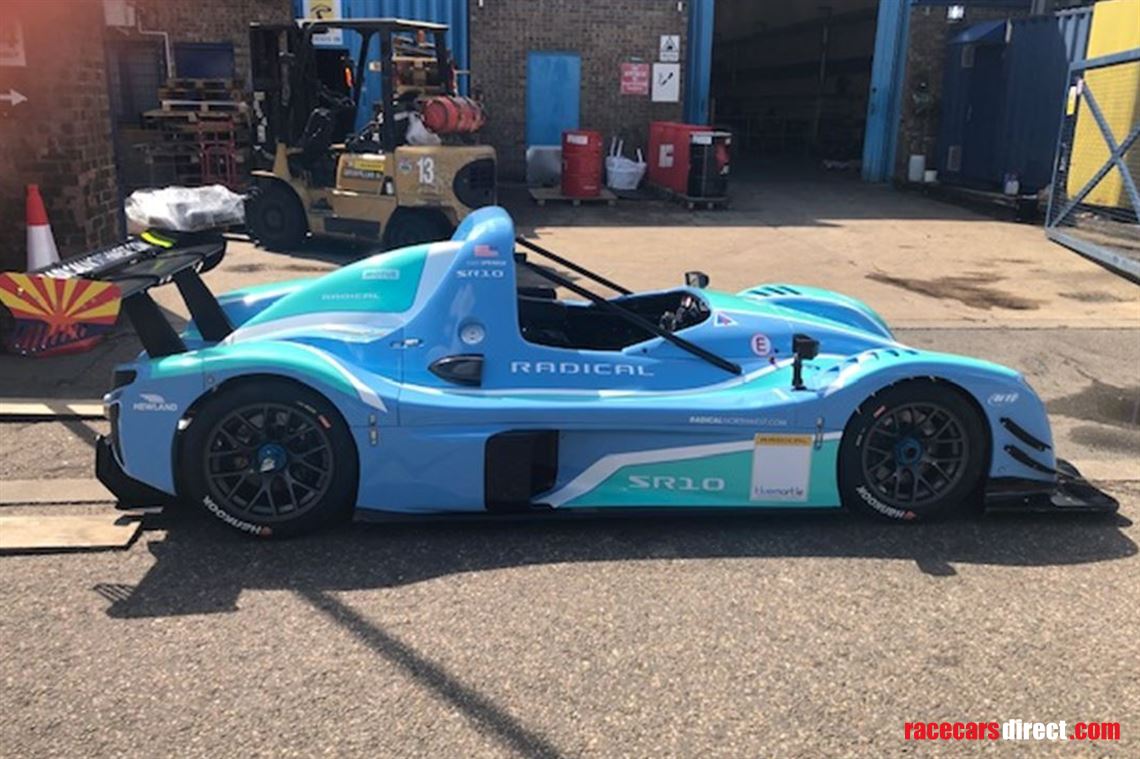 2021-radical-sr10-center-seat-like-new