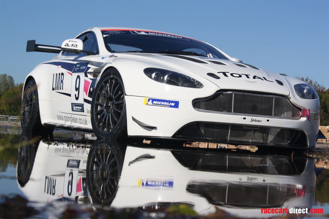 aston-martin-gt4