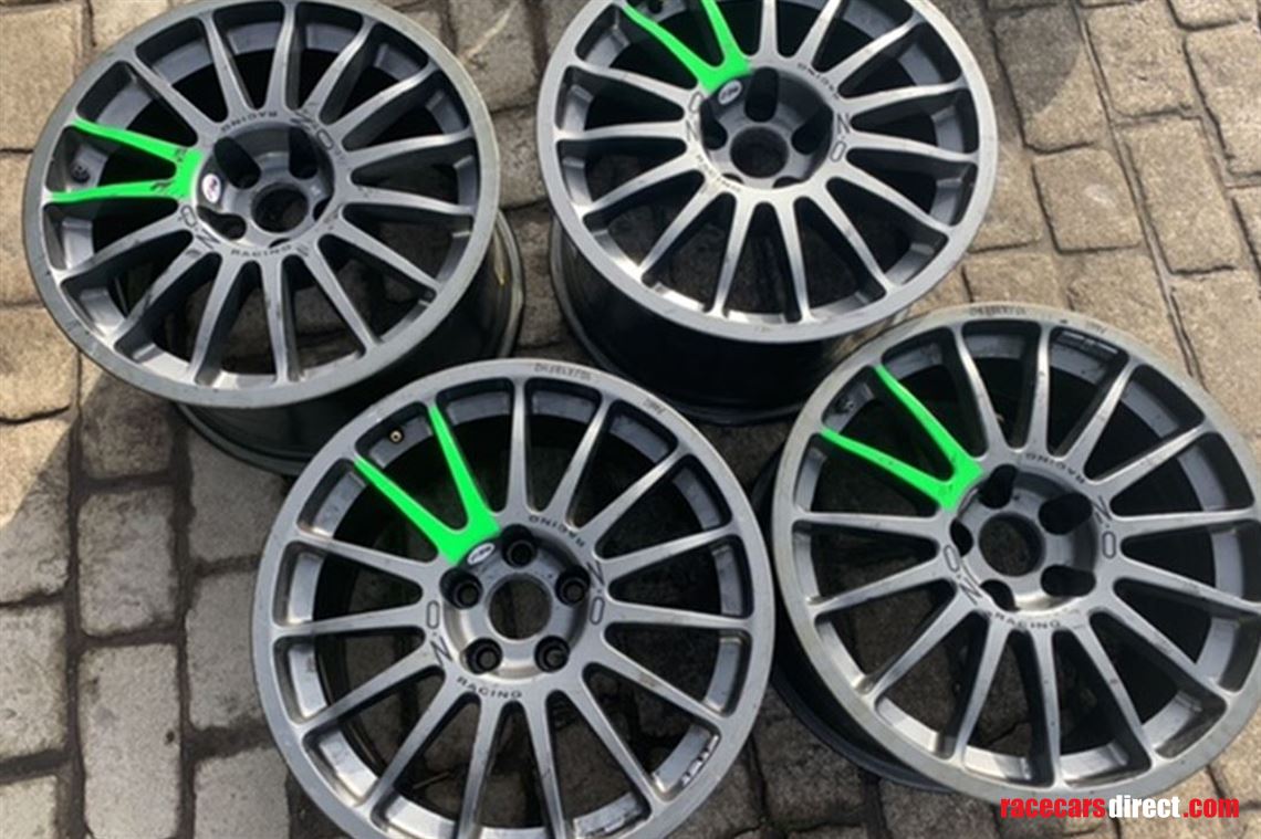 aston-martin-gt4-wheels