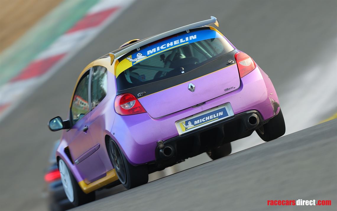 renualt-clio-x85-cup-racer