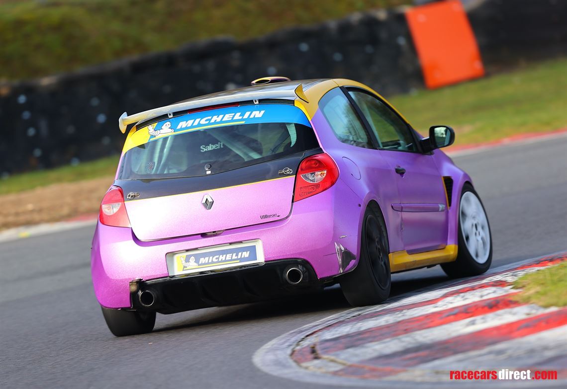 renualt-clio-x85-cup-racer