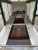 brian-james-large-race-shuttle