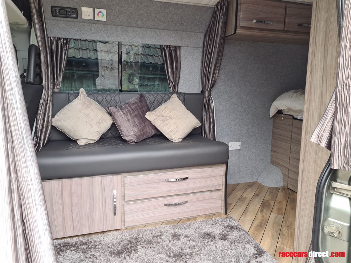 2013-iveco-daily-race-van