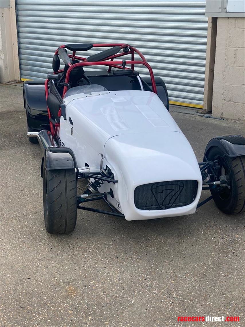 caterham-310r-race-car