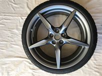 ferrari-488-wheels-and-tyres