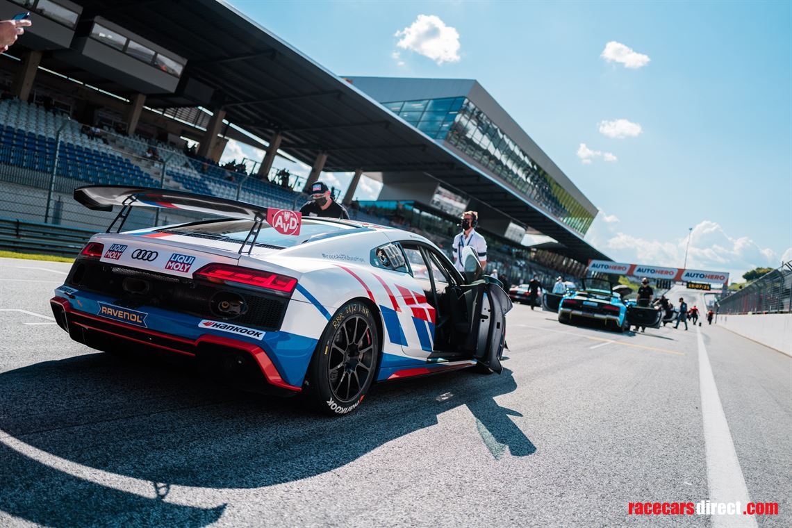 dtm-trophy-2022-last-driver-seat-audi-r8-lms
