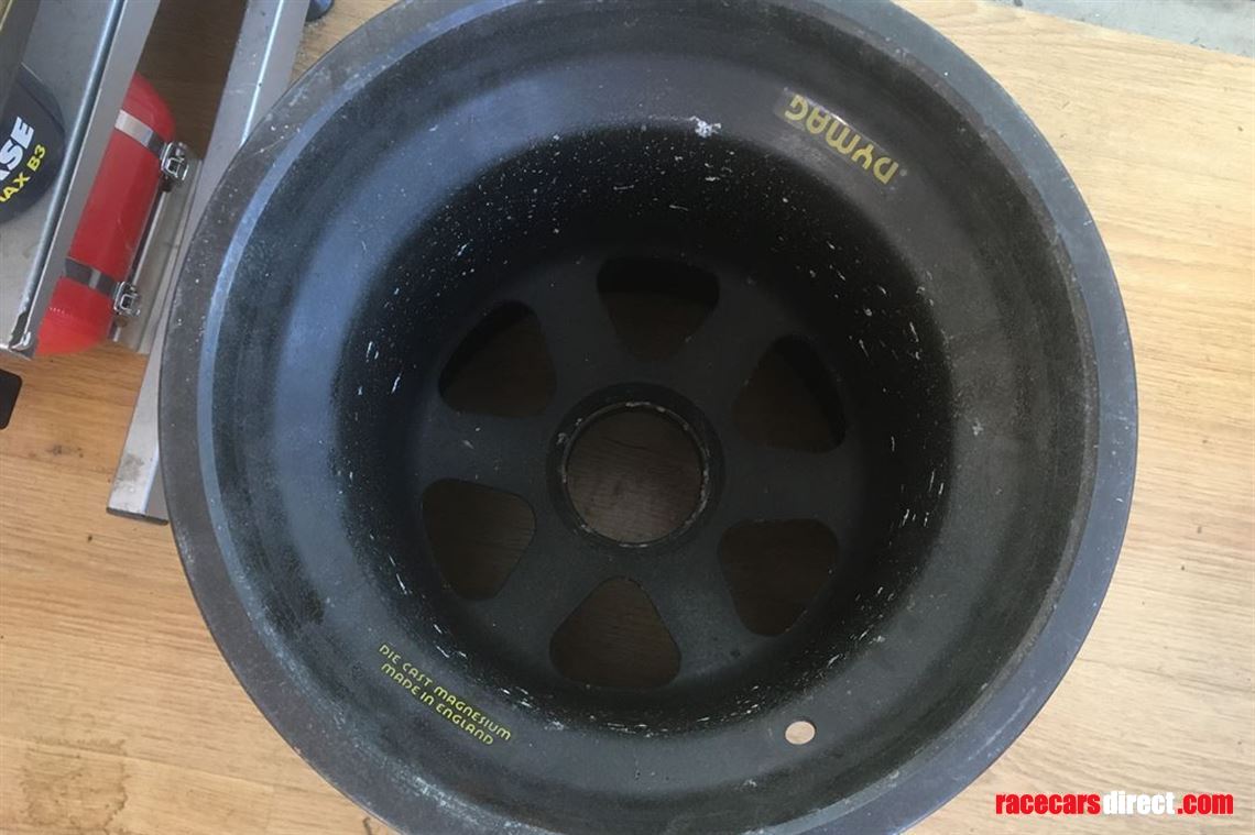 historic-f1-arrows-wheel-memorabilia