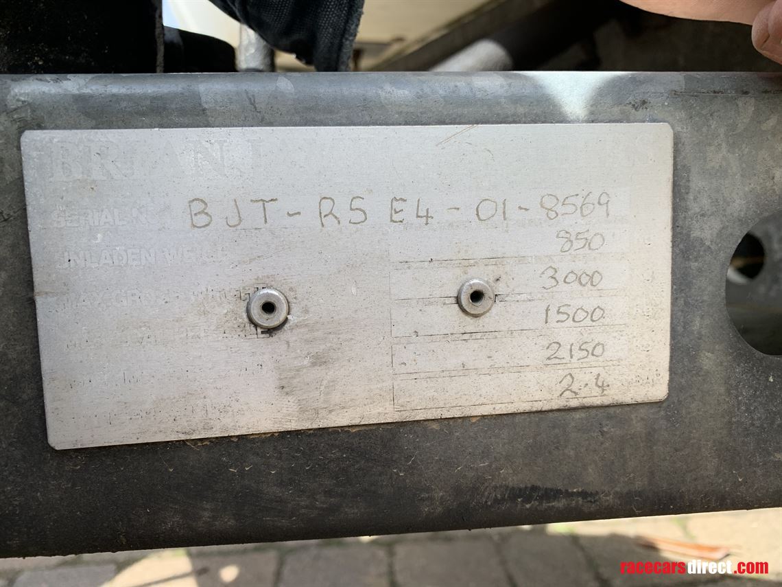 brian-james-race-shuttle-tilt-bed-car-trailer