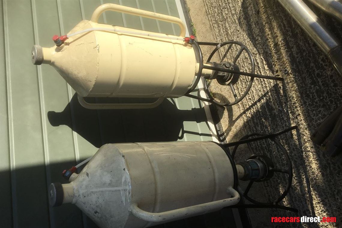 workshop-team-kit-stands-jacks