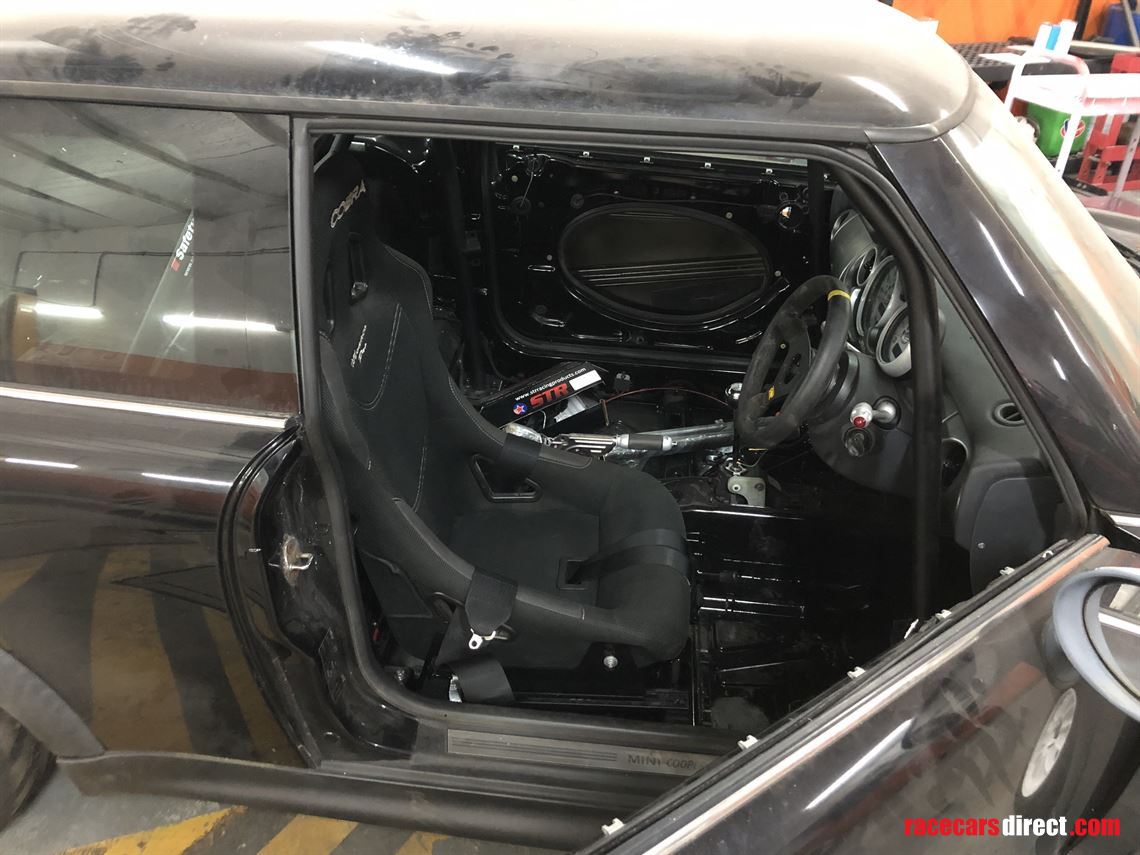 Racecarsdirect.com - Mini Cooper S R53