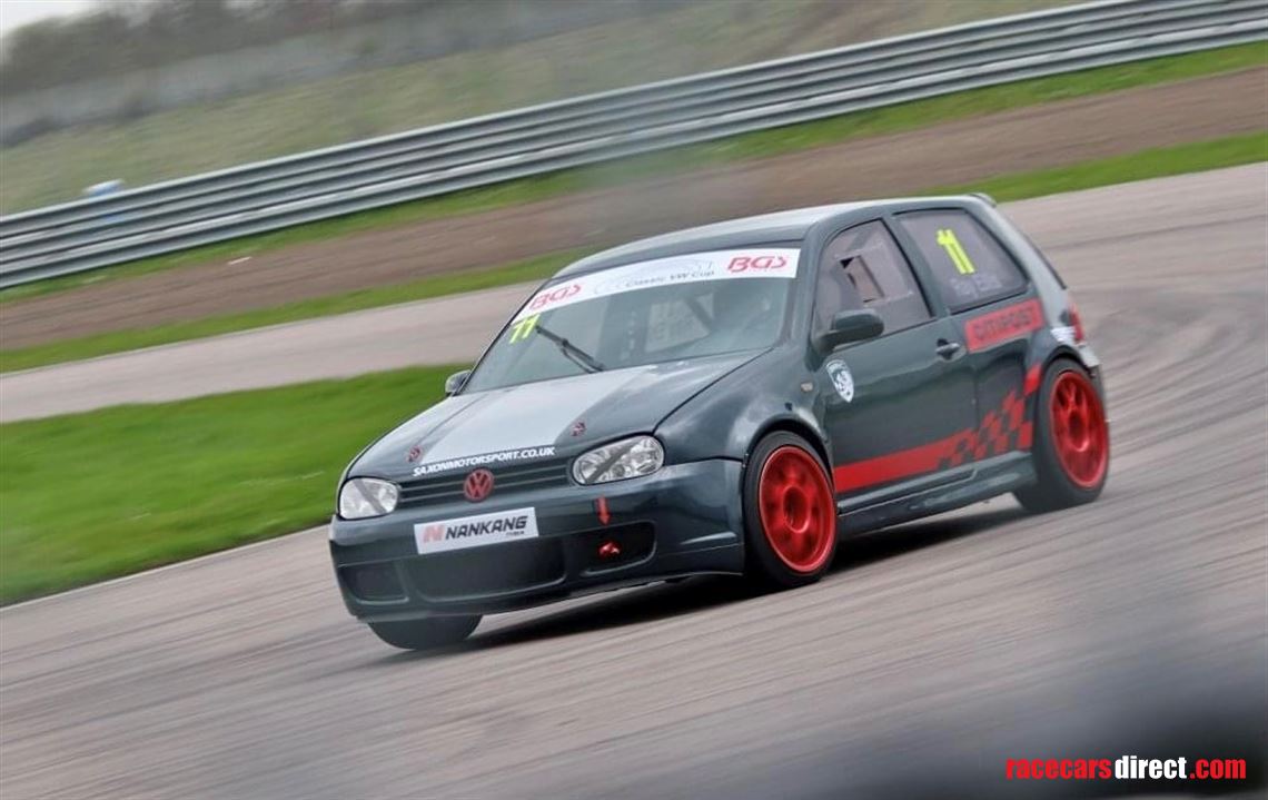 Racecarsdirect.com - VW Mk4 Golf R32
