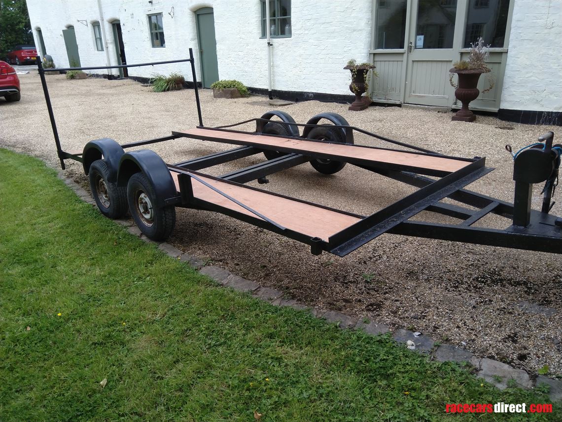 twin-axle-flat-bed-trailer