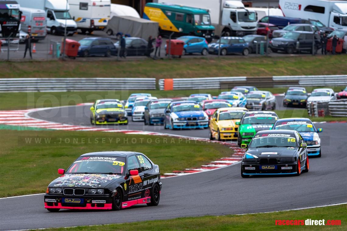 Racecarsdirect.com - BMW Compact Cup Car