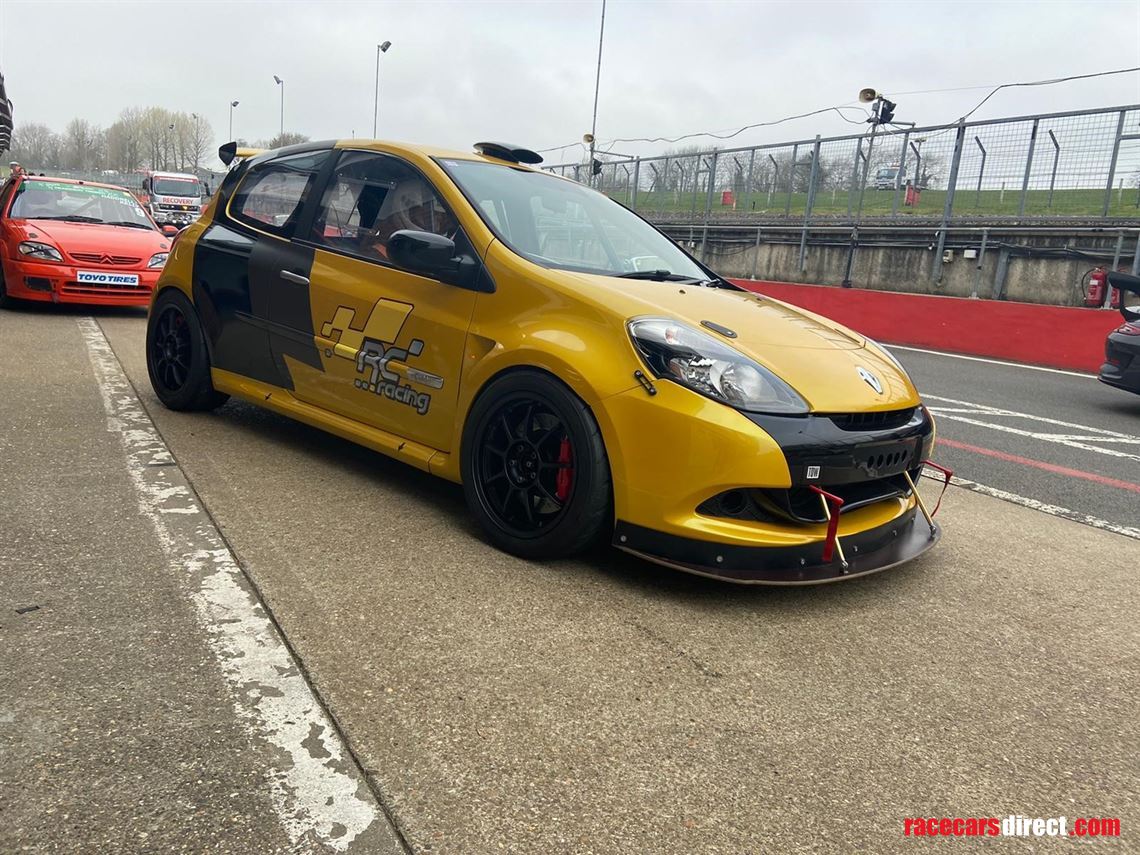 clio-cup-race-car-sold-sold-sold
