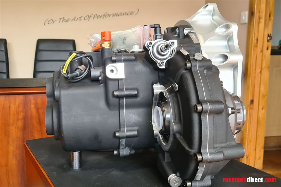 sadev-st82-14-gearbox-with-oil-pump---new