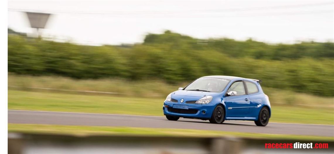 renault-clio-197-cup