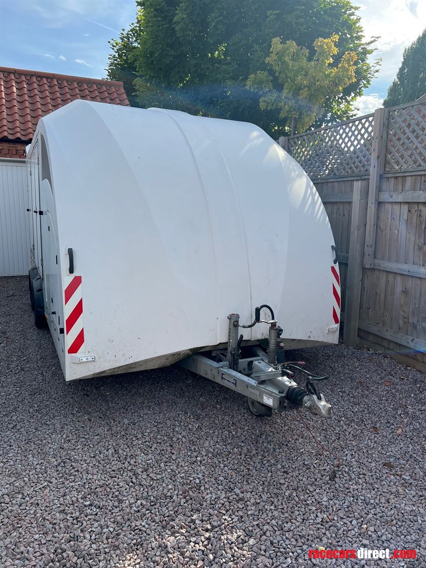 double-deck-brian-james-race-transporter-5