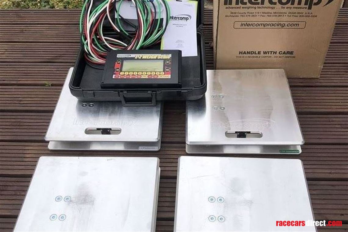 intercomp-corner-weight-scales