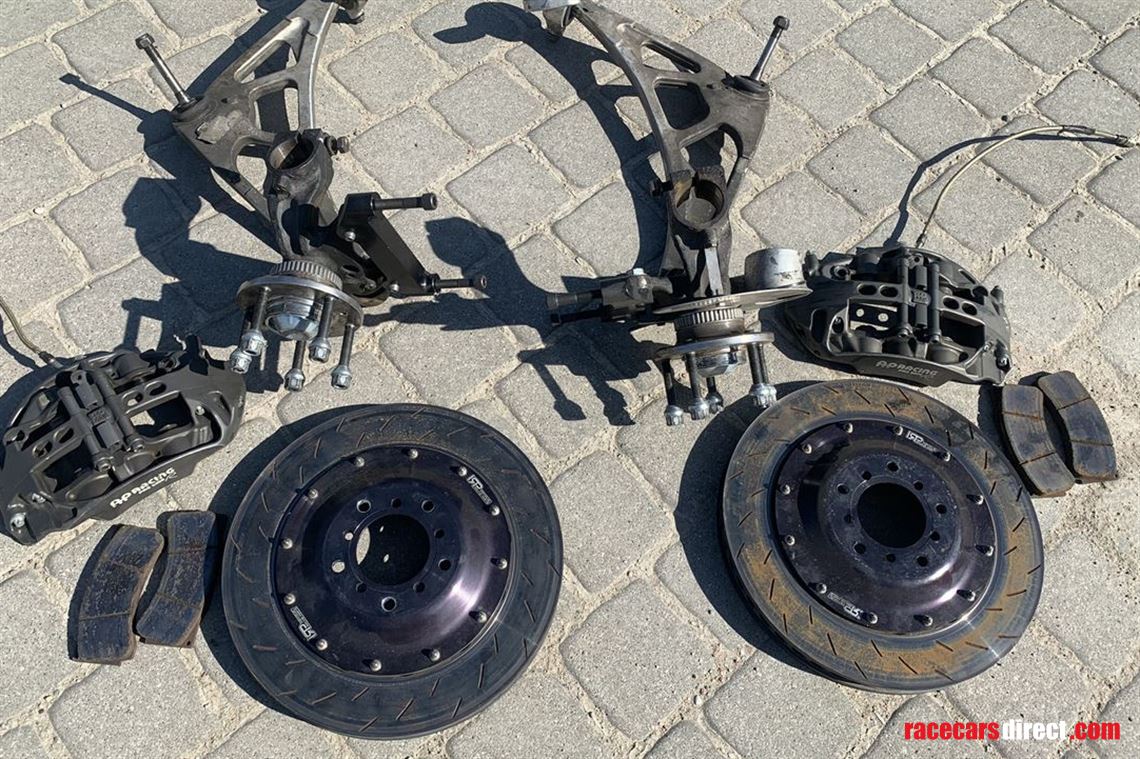 apracing-big-brake-kit-with-front-suspension