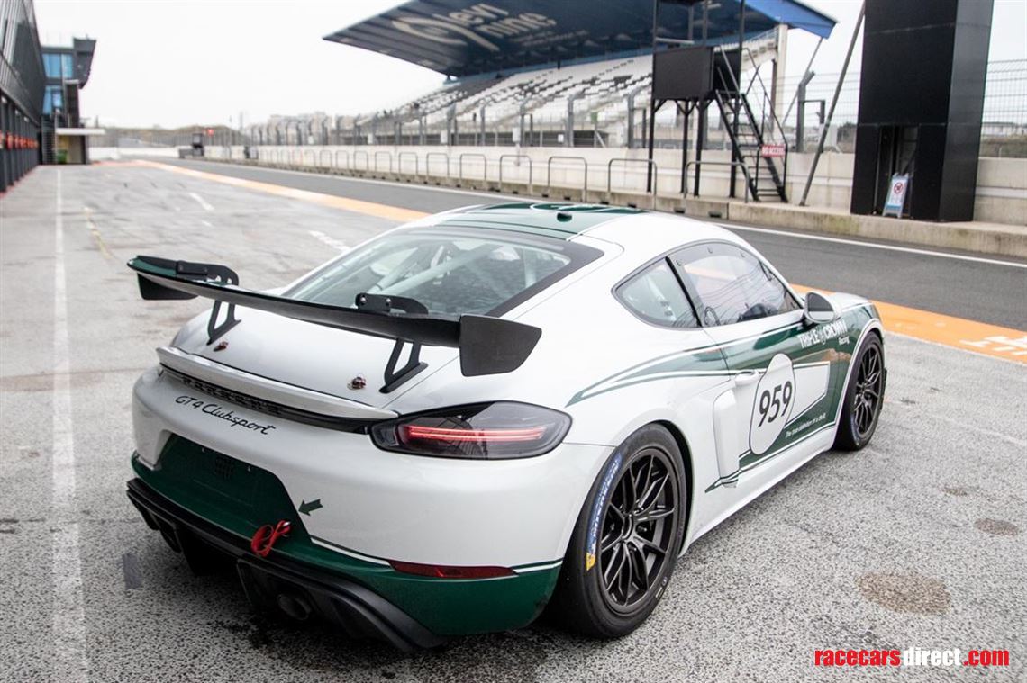 Racecarsdirect.com - Porsche 718 Cayman GT4 Clubsport