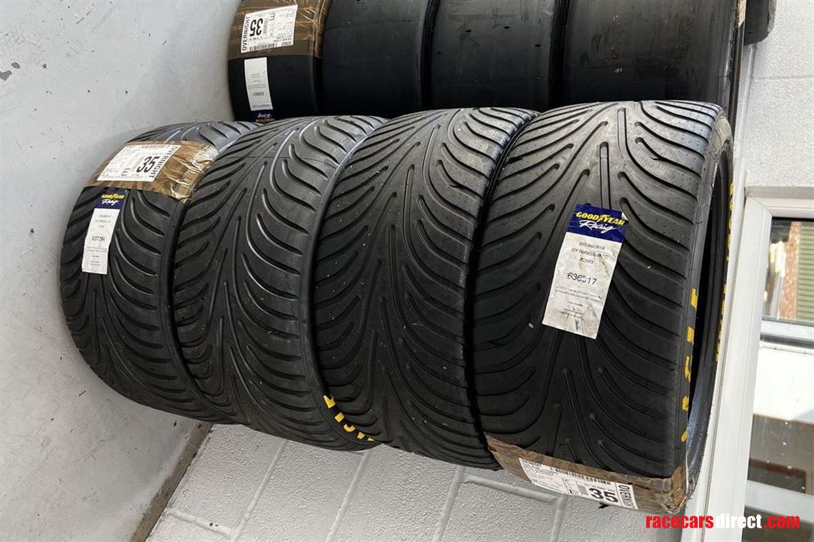 selection-of-new-tyres