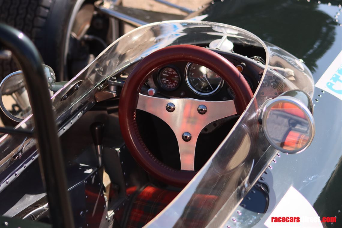 Racecarsdirect.com - 1964 BRM P261