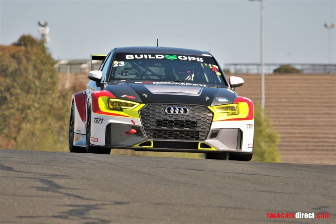 2017-audi-rs3-lms-tcr-car