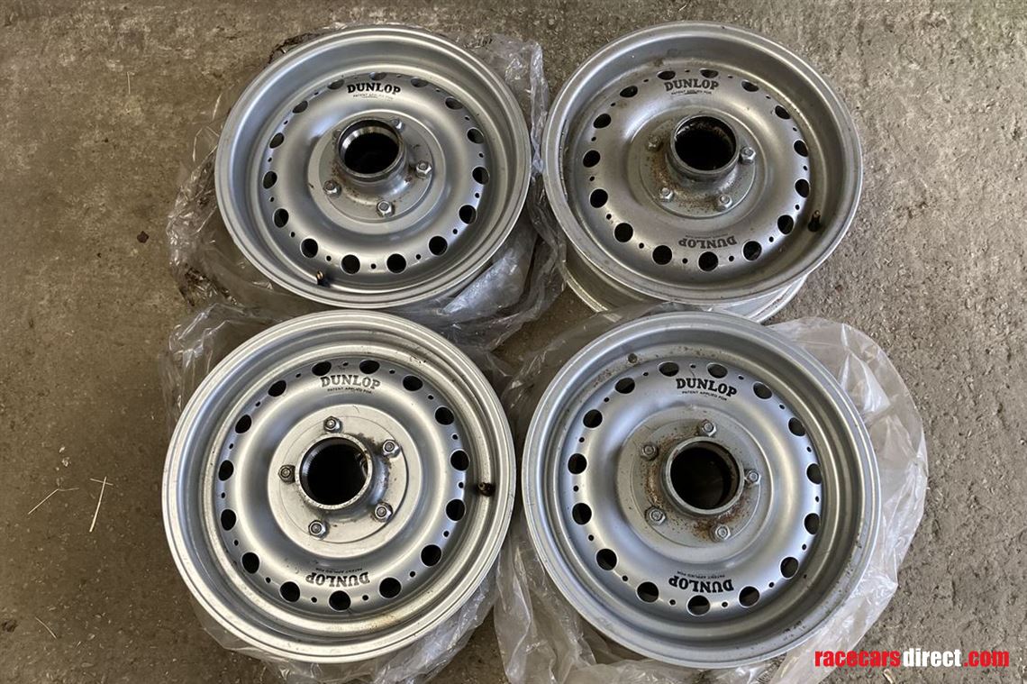 Racecarsdirect.com - Dunlop Alloy Racing Wheels Jaguar D-Type