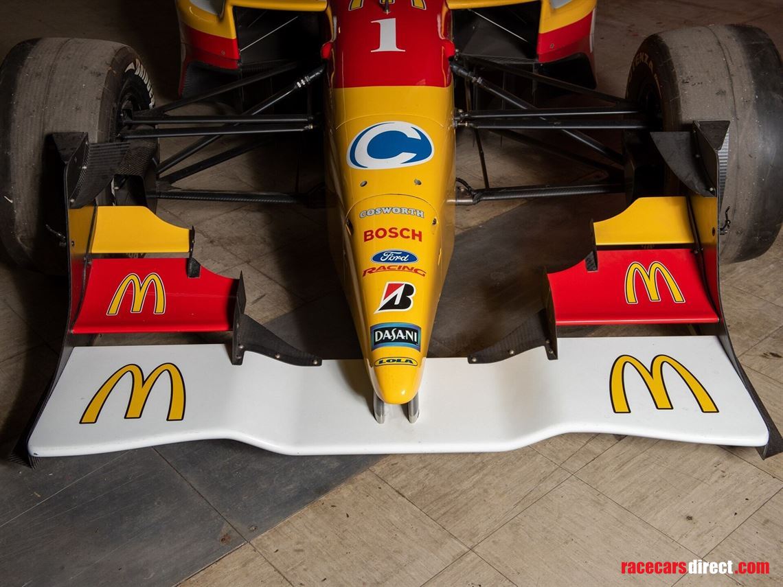 2004-lola-cosworth-ford-b0100