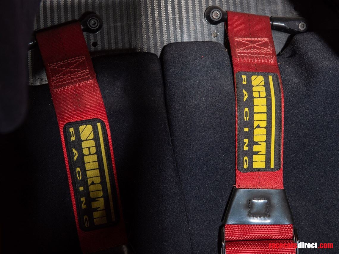 2004-lola-cosworth-ford-b0100