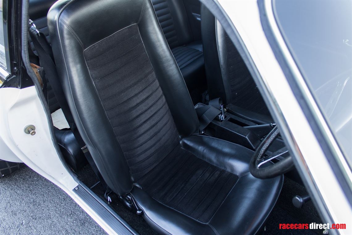 Original Opel GT-sourced high back front seats in original upholstery  (Image credit: Classic Car Africa)