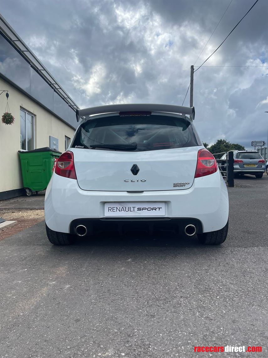 renault-clio-200-megane-engine