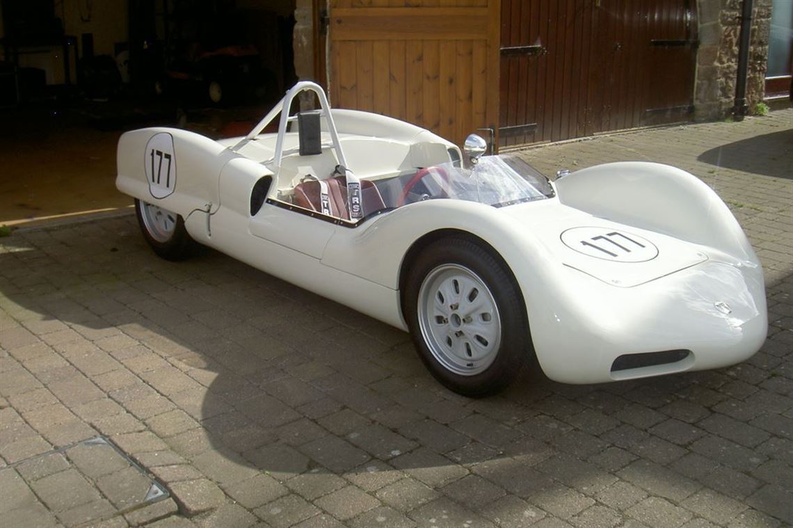 Racecarsdirect.com - Elva Mk 6 with FIA HTP papers