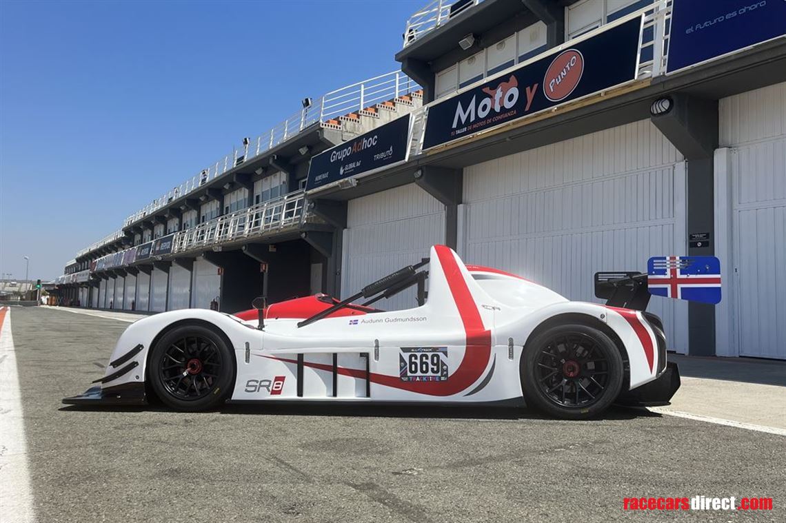 Racecarsdirect.com - Radical SR8 *Almost new*