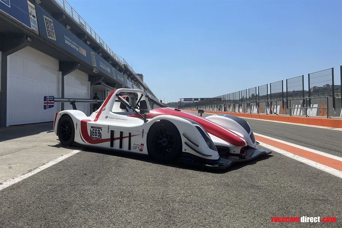 Racecarsdirect.com - Radical SR8 *Almost new*