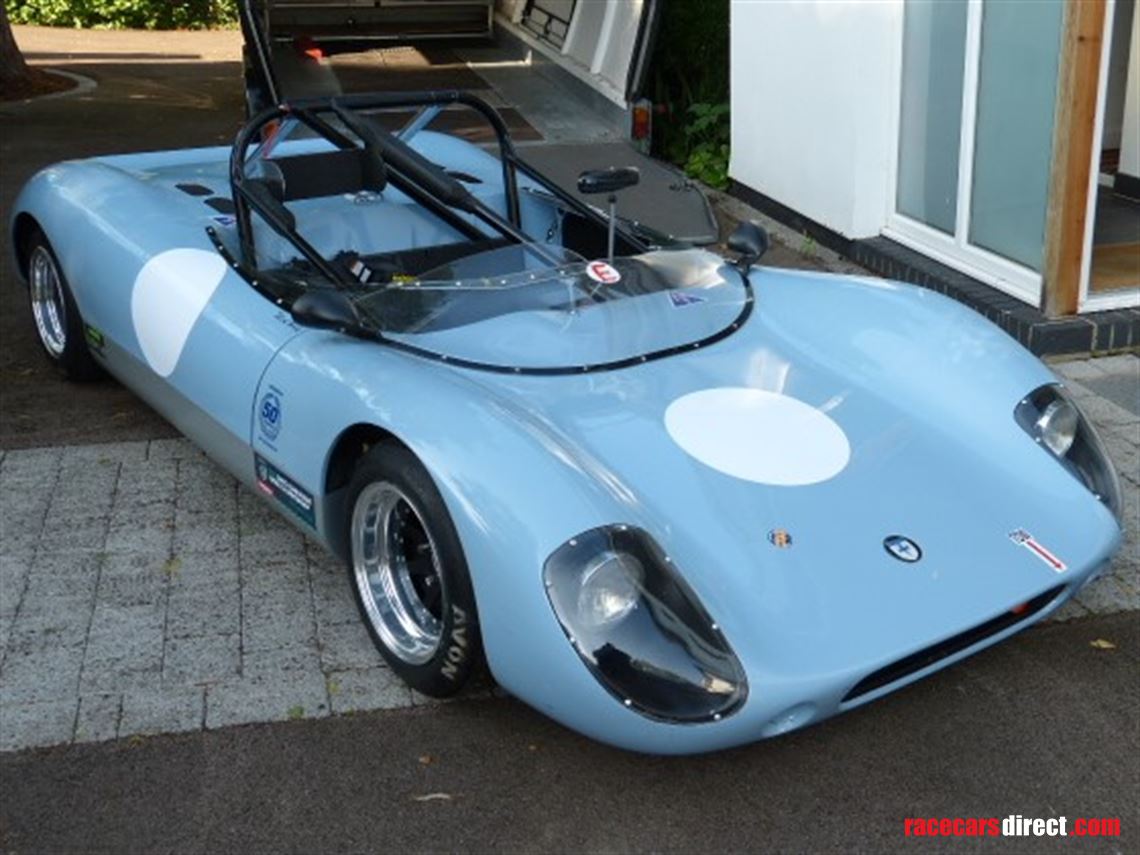 Racecarsdirect.com - Crossle 9S (Continuation car)